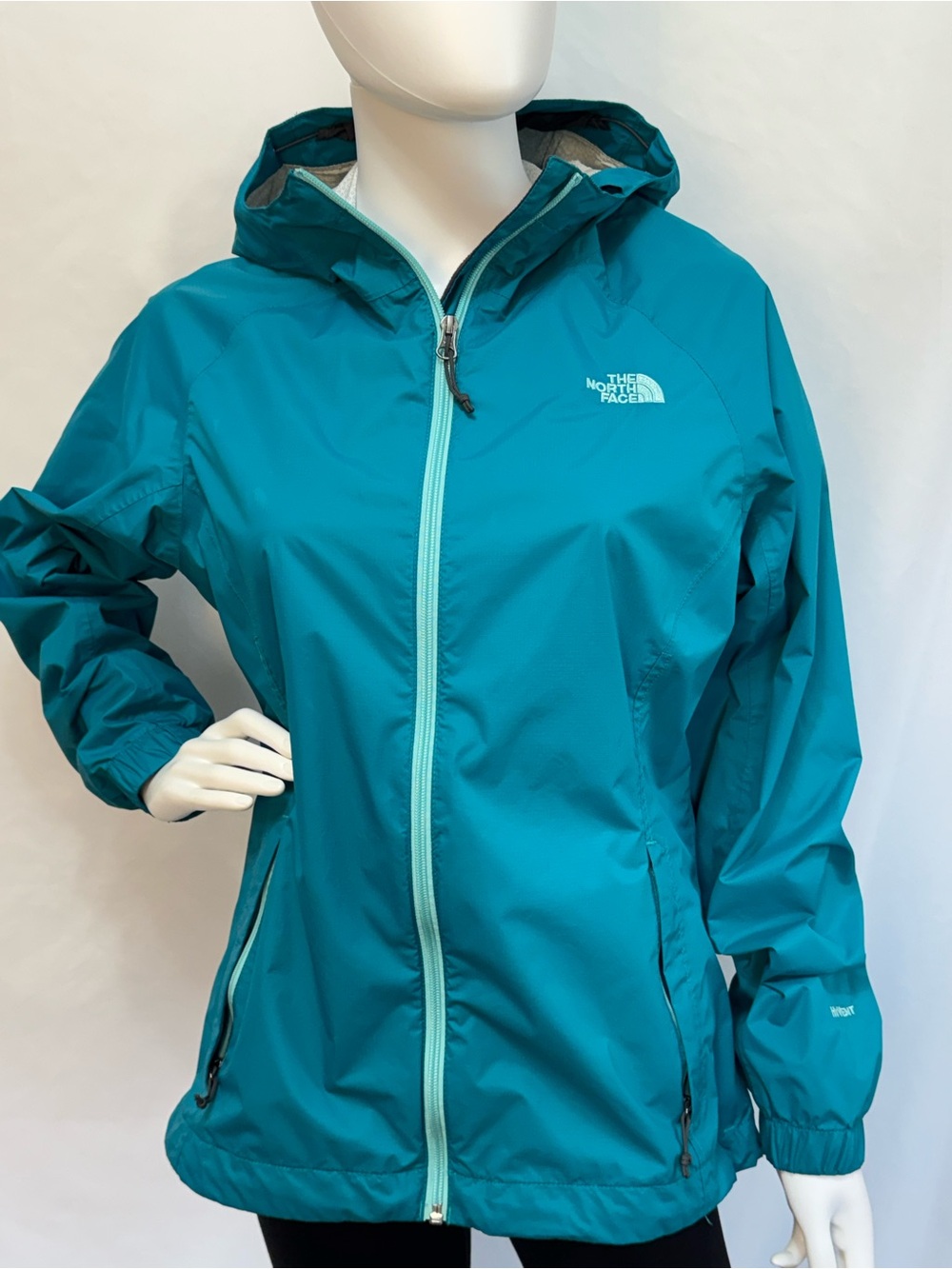 The North Face HyVent Insulated Waterproof Rain Jacket Windbreaker Turquoise